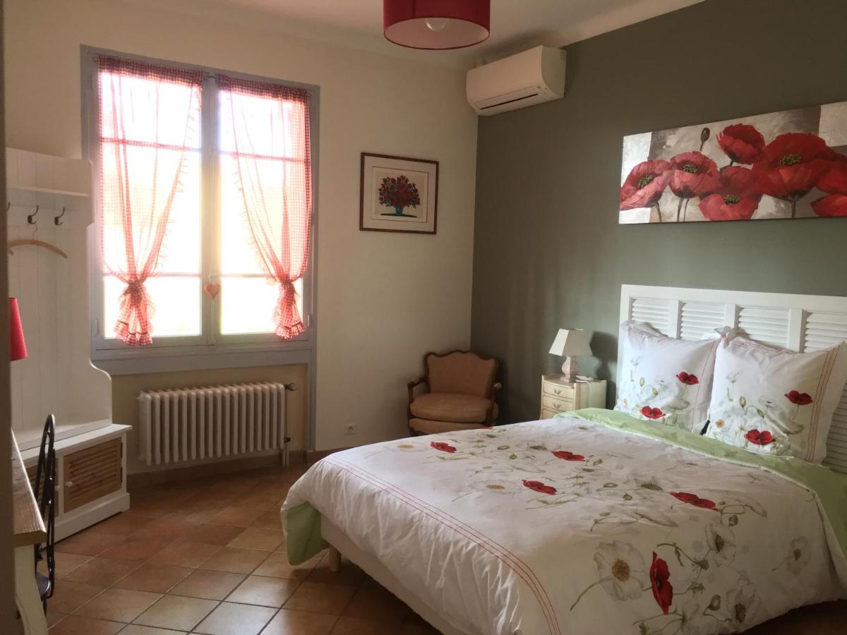 Bed and Breakfast Mas Halcyon Provence Avignone Esterno foto